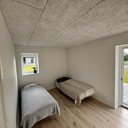 Przytulny Pokoj Niedaleko Centrum Billund Apartamento Exterior foto